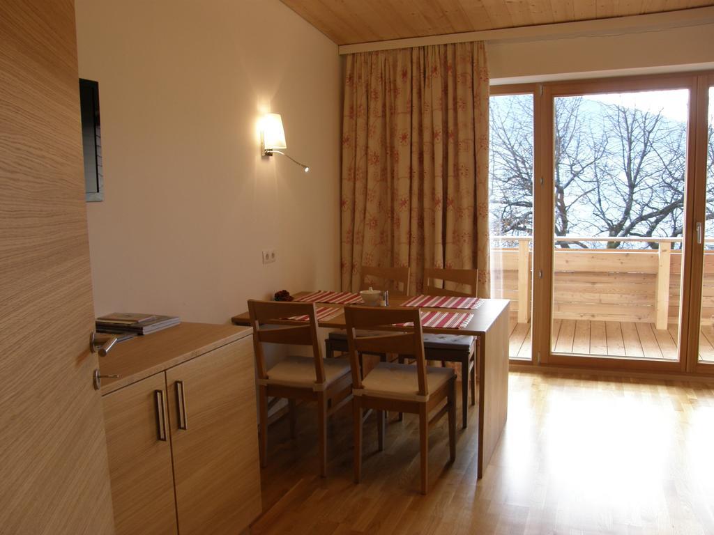 Appartement Karlhof Innsbruck Kamer foto
